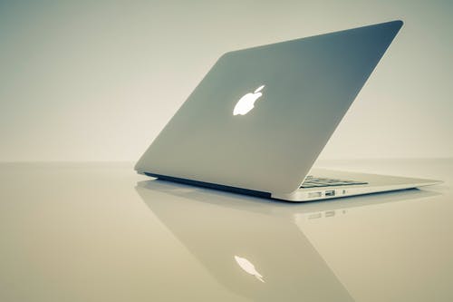 如何利用群發(fā)短信暖人心脾？注意這些細(xì)節(jié)